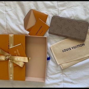 iPhone 7 Plus Louis Vuitton case